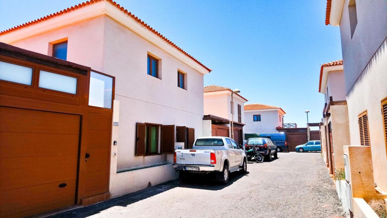 فيلا Duplex Con Piscina Corralejo, Wi-Fi المظهر الخارجي الصورة